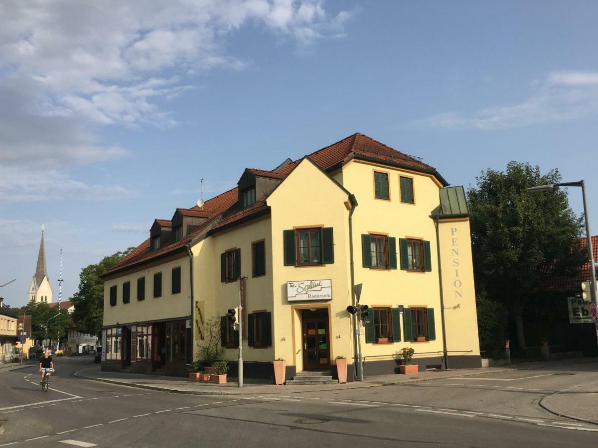 Eberl Hotel Pension Muenchen Feldmoching, Munich