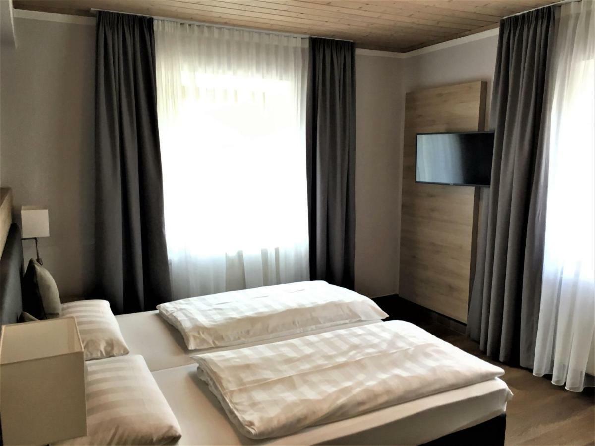 Eberl Hotel Pension Muenchen Feldmoching — Photos 2